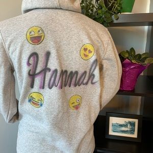 Awesome ‘Hannah’ sweatshirt!